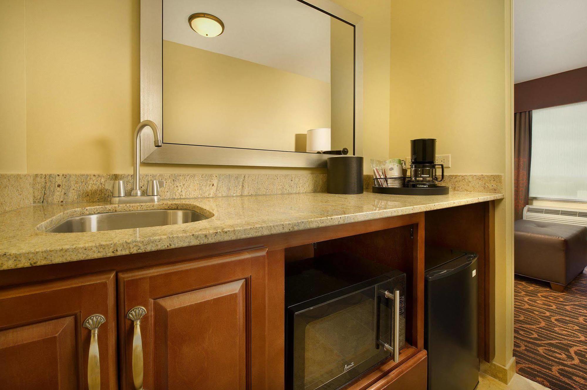Hampton & Selma-san Antonio/randolph Afb Hotel 3*